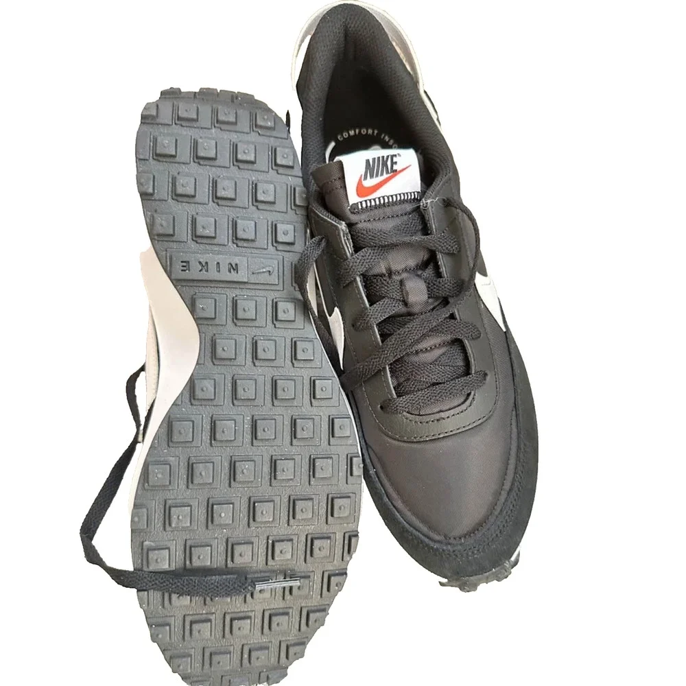 NEW Nike Waffle Debut Casual Sneakers Black White DH9522 001 Mens Sizes 9.5